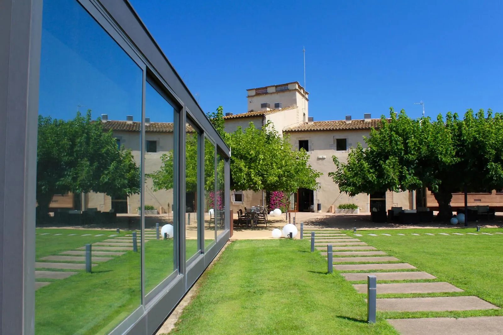 Urh - Hotel Moli Del Mig Torroella De Montgri